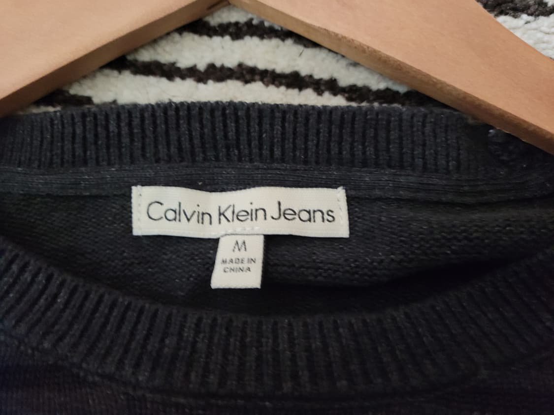캘빈클라인 진 스트라이프 패턴 니트 M 사이즈 (남성 100) 상품이미지10