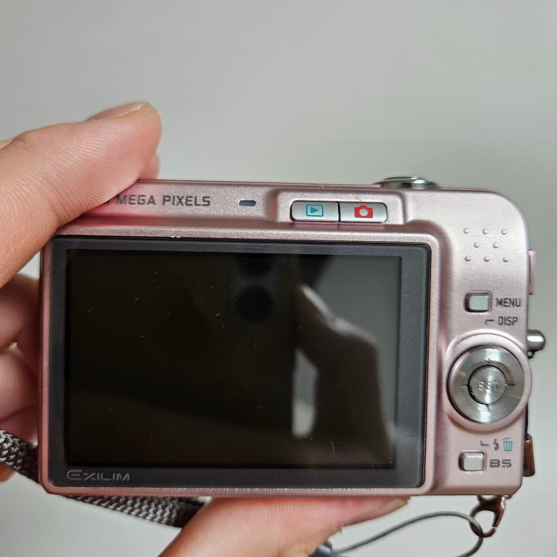 [은채 디카] 카시오 엑슬림 EX-Z1050 핑크 디카 르세라핌 상품이미지4
