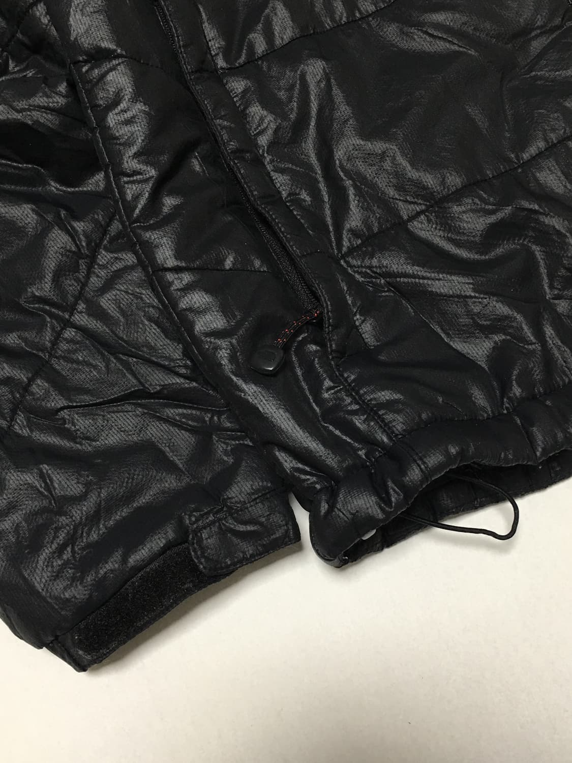 노스페이스 프리마로프트 후드 경량패딩 상품이미지4