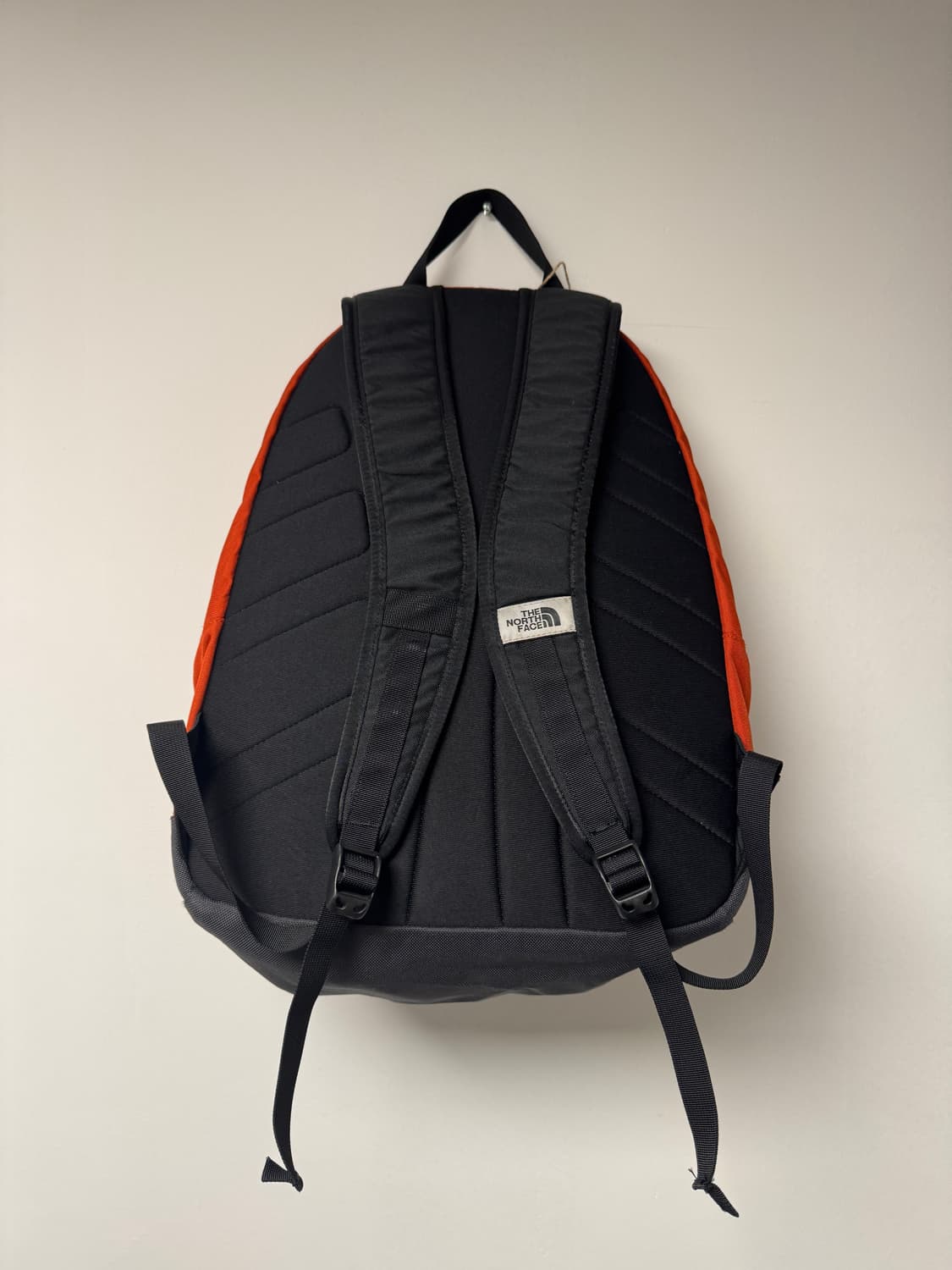 노스페이스 볼트 백팩 오렌지 상품이미지5