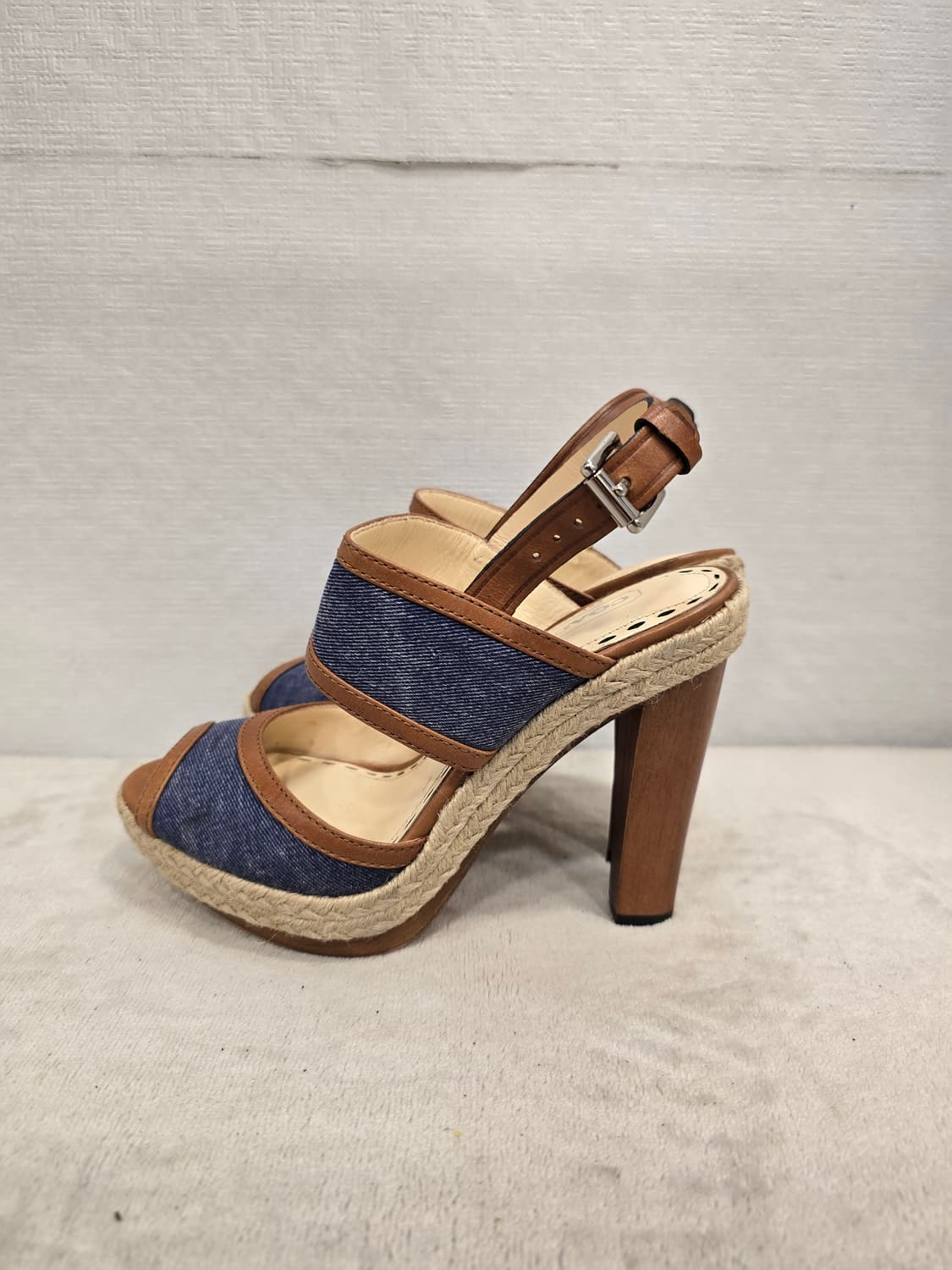 거의새거) 코치 데님 힐 샌들 225 상품이미지2