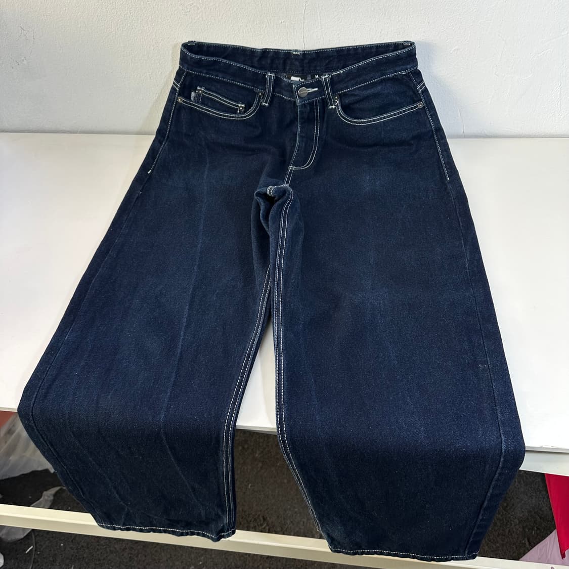 M 스타터 하이웨스트 세미와이드핏 생지 뒷포켓로고 데님팬츠 청바지 상품이미지4