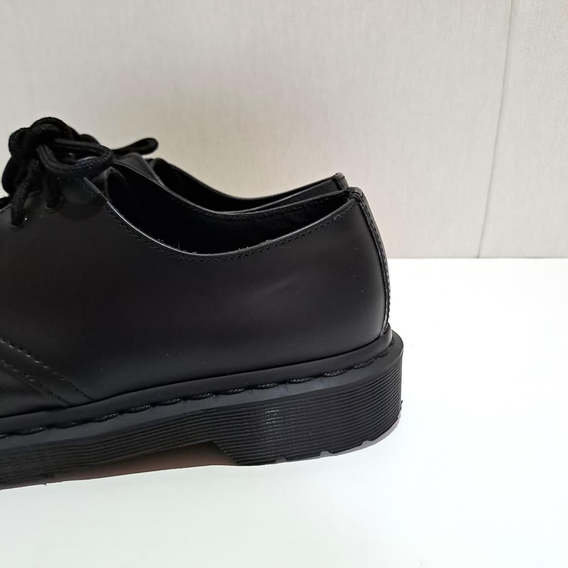 (택포) 닥터마틴 1461 모노 블랙 UK6 B733 상품이미지5