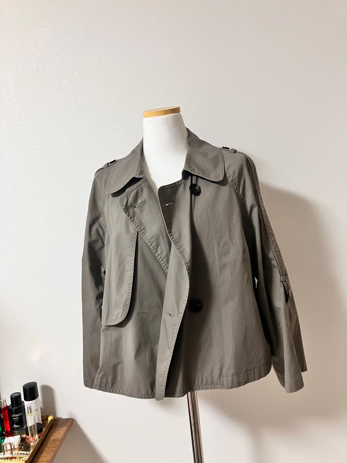 페이지플린 카키색 숏트렌치코트 면100% 상품이미지5