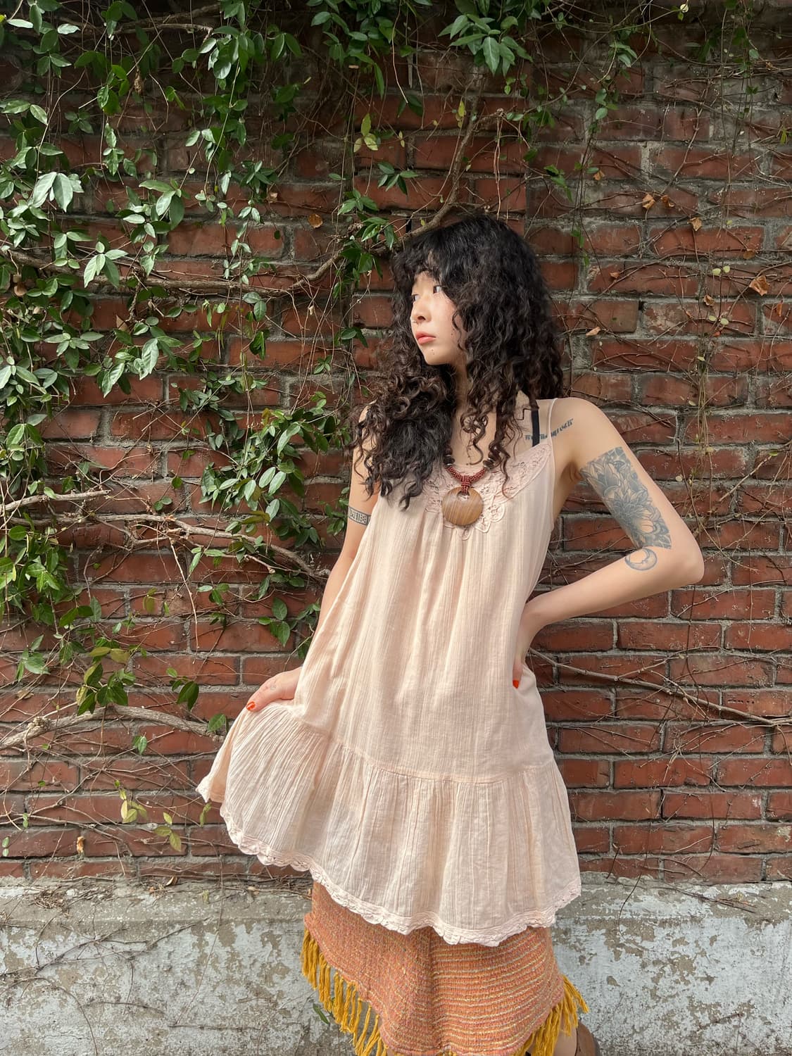 피치 베이지 데일리 미디 원피스 상품이미지2