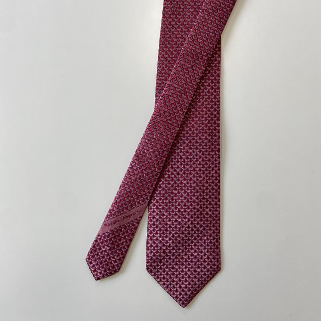 페레가모(Ferragamo) 명품 정품 넥타이 상품이미지1