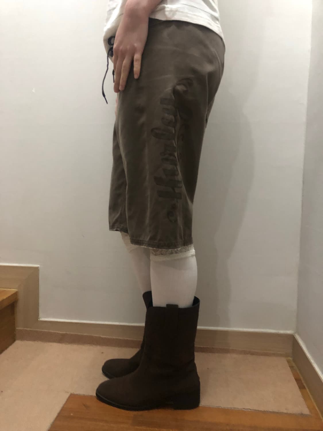 빈티지 브라운 레터링 버뮤다 팬츠 상품이미지1