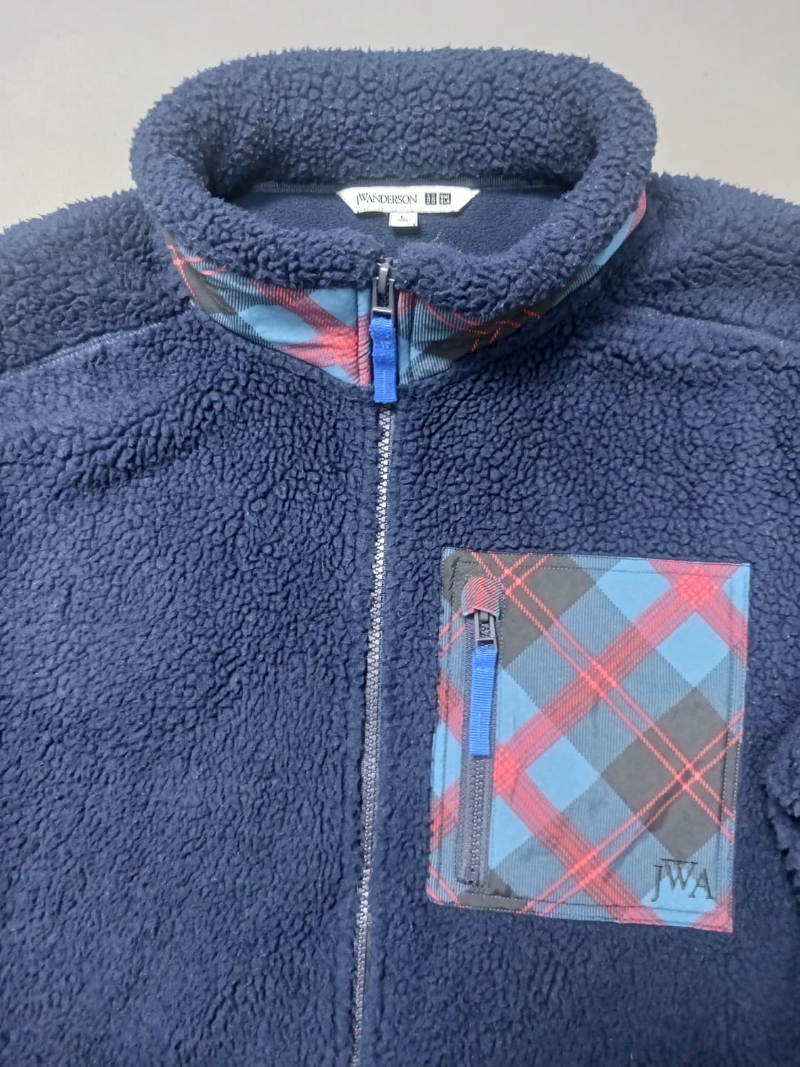 [L] 유니클로 X JW앤더슨 플리스 풀집업 블루종 네이비 상품이미지2