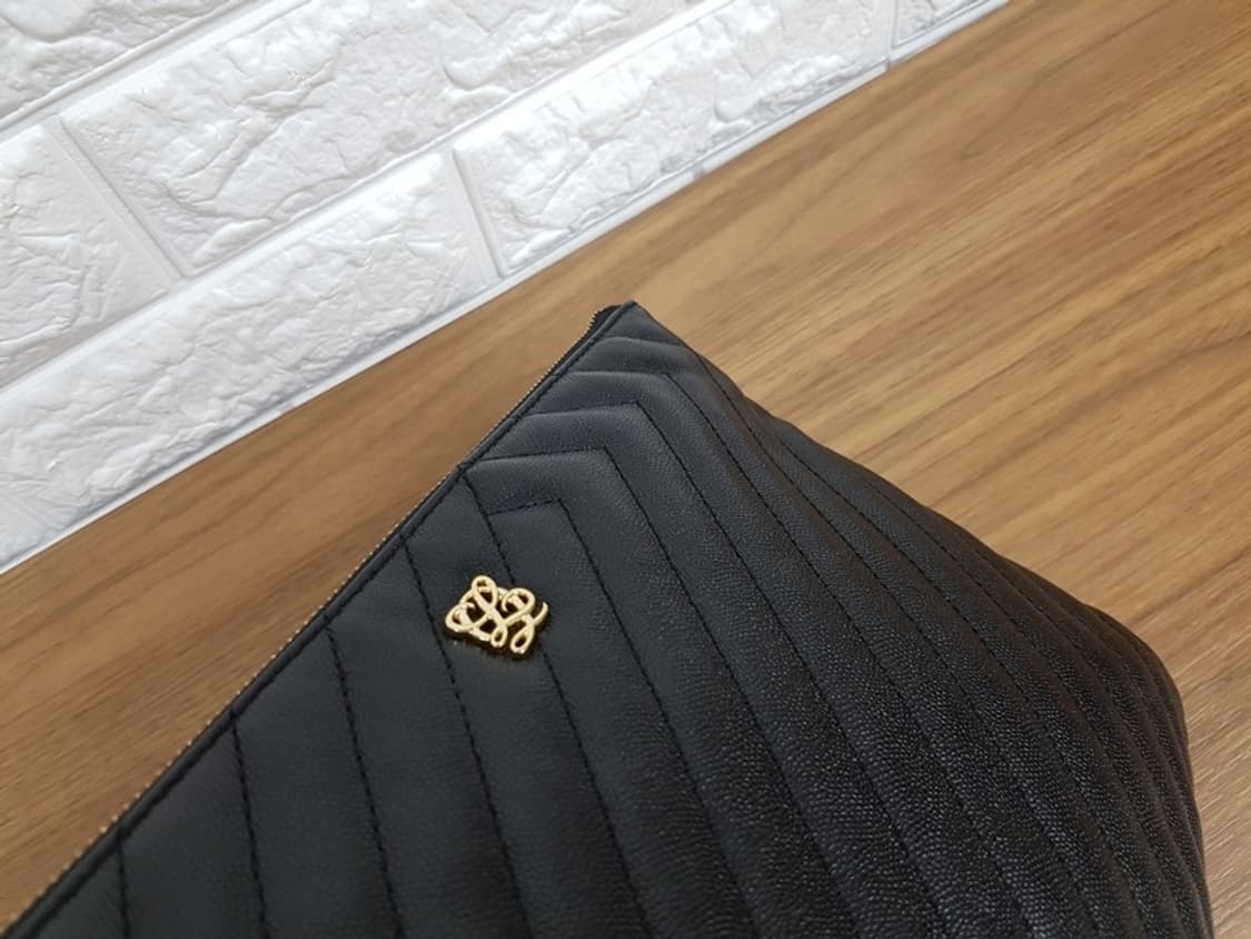 루이까또즈 여성 클러치백 (퀄팅 가죽)  상품이미지2