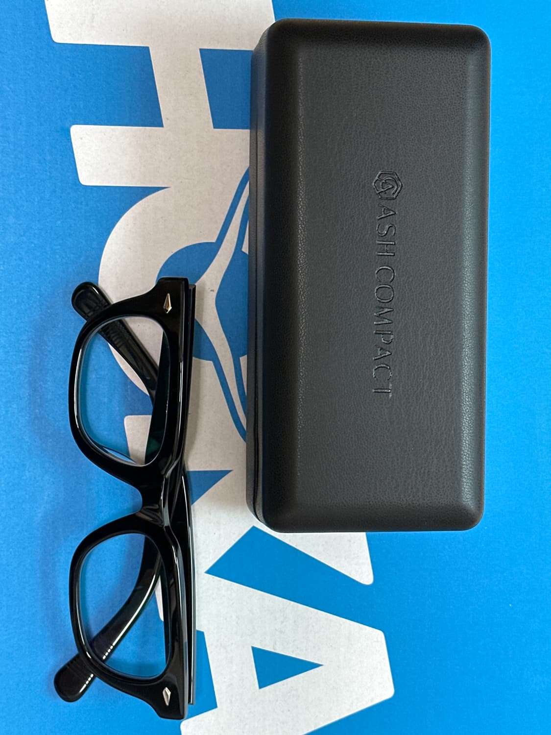 Ash compact 베이커 R 49 Black 상품이미지3