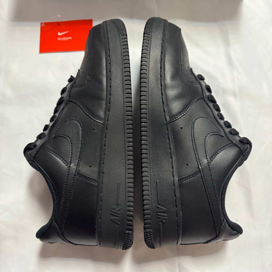 [265] 나이키 에어포스 1 '07 로우 트리플 블랙 (올검 포스) 상품이미지4