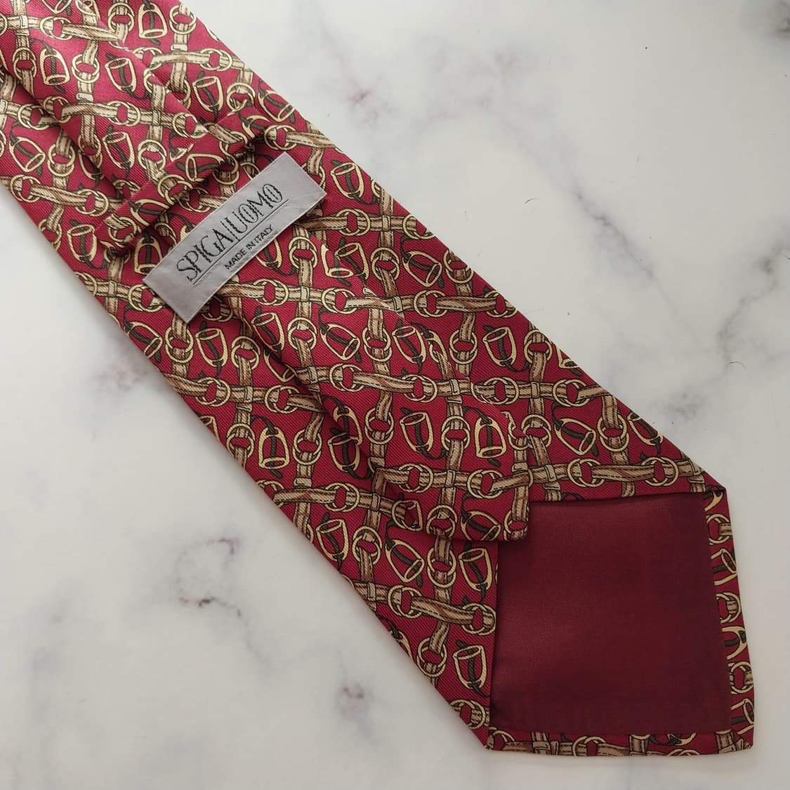 스피가우오모 실크 레드 마구 패턴 넥타이 9.5cm A+등급 K1318
 상품이미지8