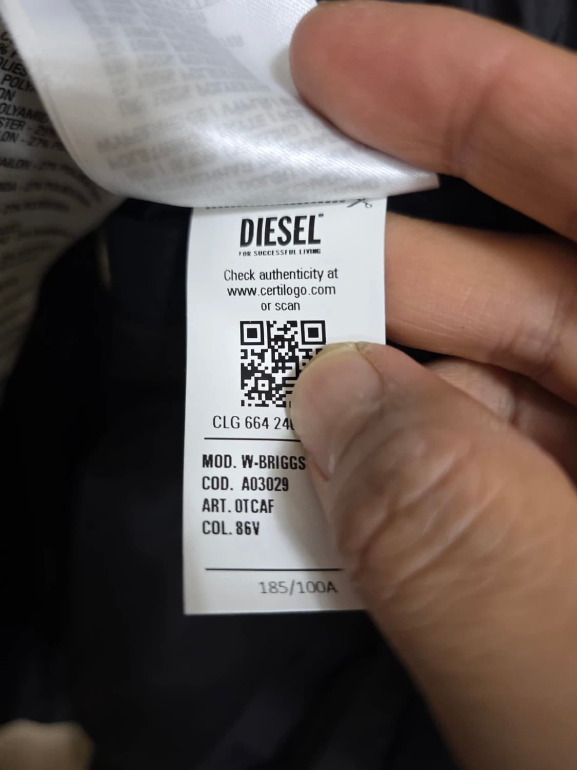 디젤 21FW 패딩 네이비 L 상품이미지10