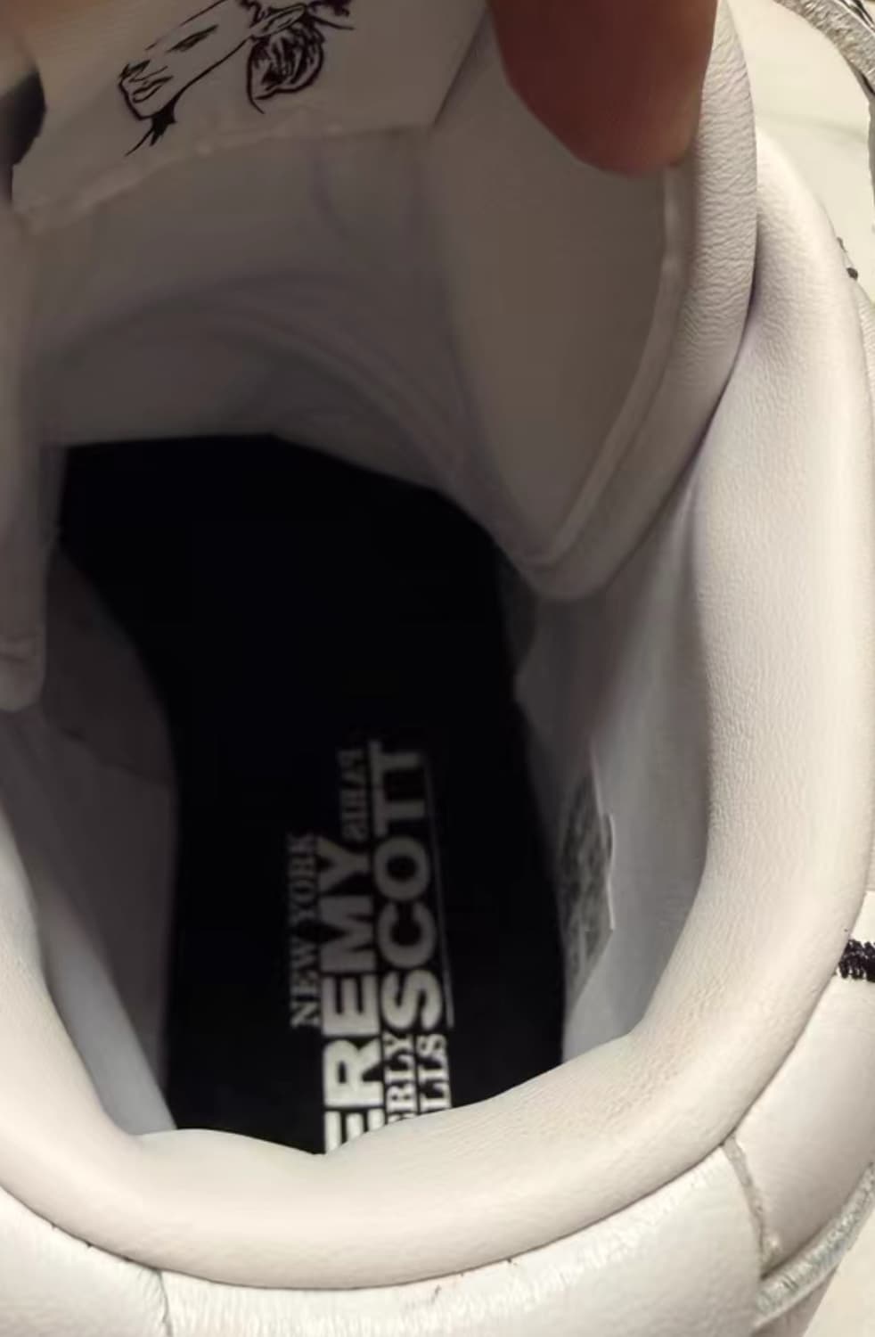 플레이보이카티 제레미스캇 윙 4.0 x 아디다스 상품이미지7