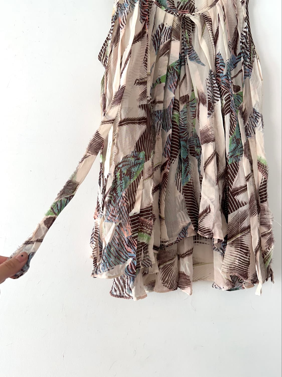 TIME tassel trim sleeveless blouse 상품이미지3