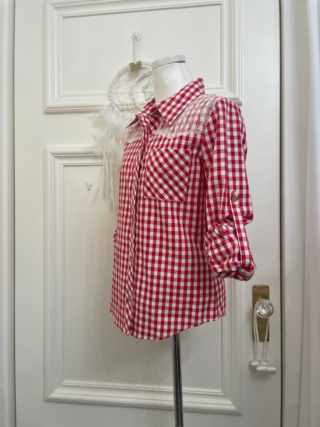 red gingham check lace point shirt 상품이미지2
