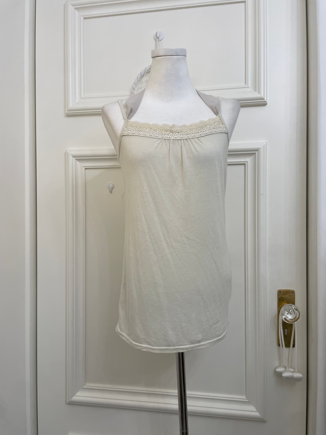 ivory one button cardigan&gray lace shir 상품이미지8