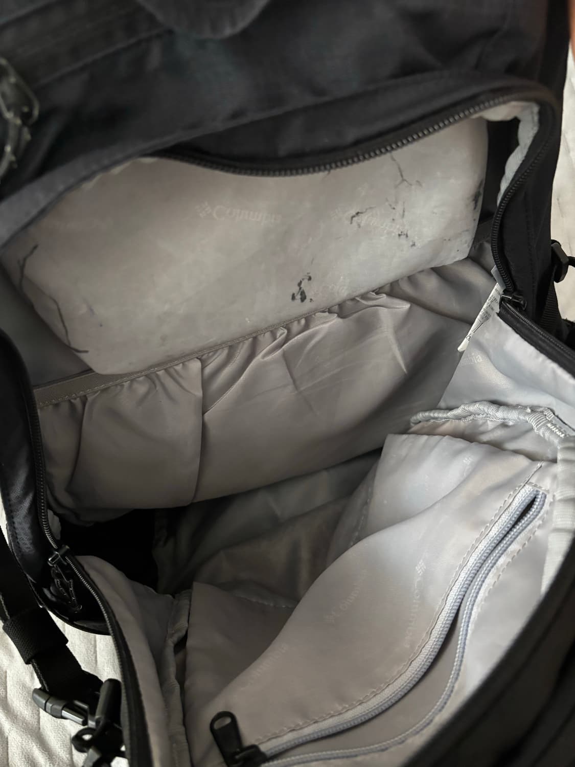 컬럼비아 레드우드 30L 백팩 상품이미지8