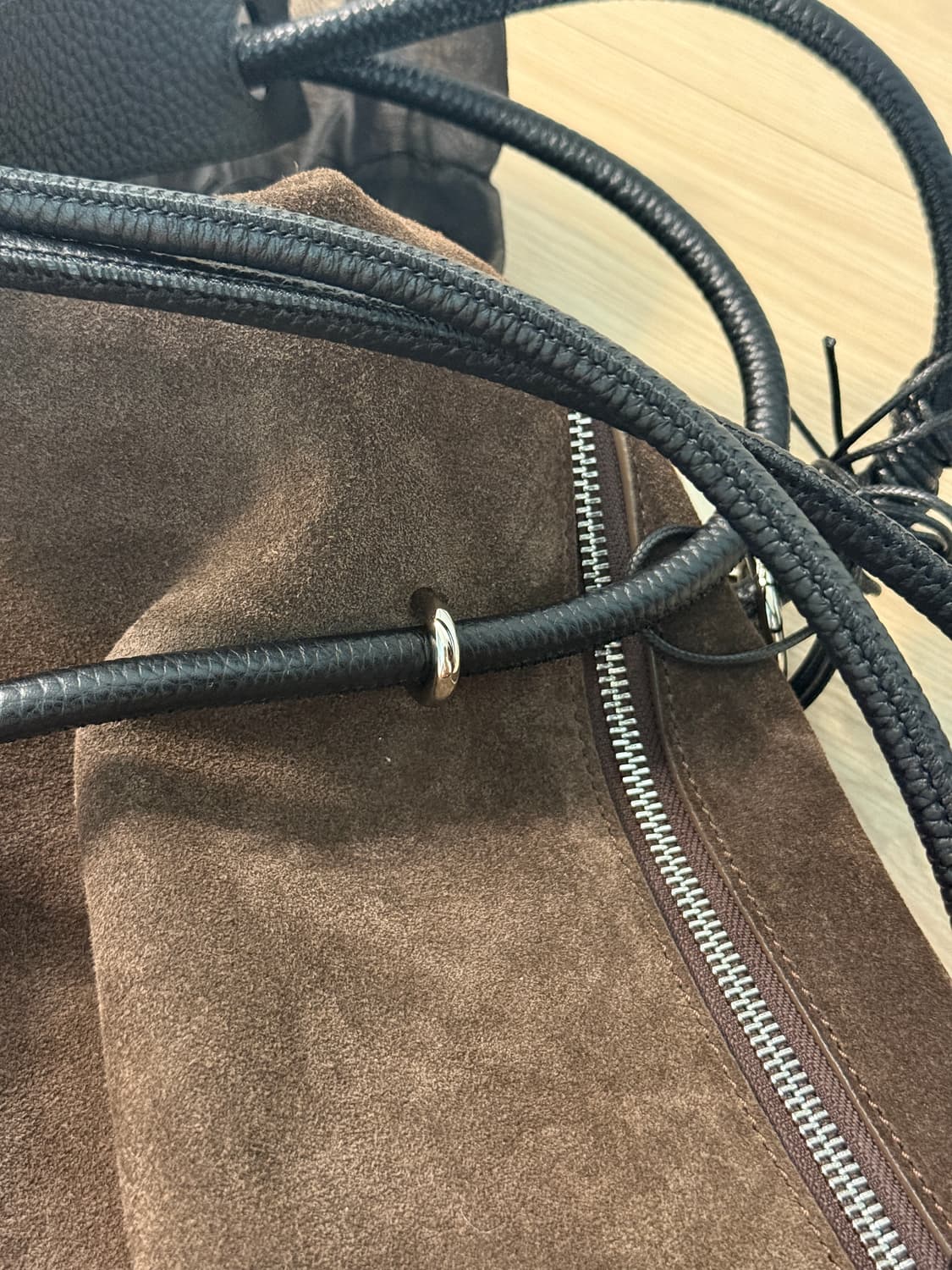 714center 마고백 스웨이드 브라운 컬러 상품이미지9