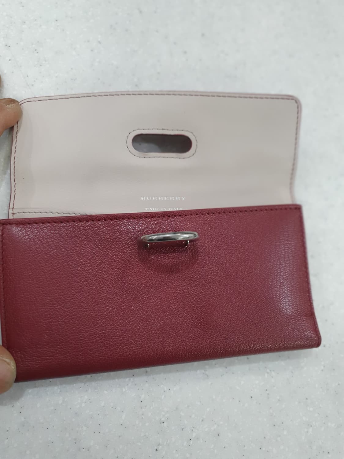 버버리(BURBERRY)버버리D링가죽장지갑 버건디 여성 지갑 상품이미지2