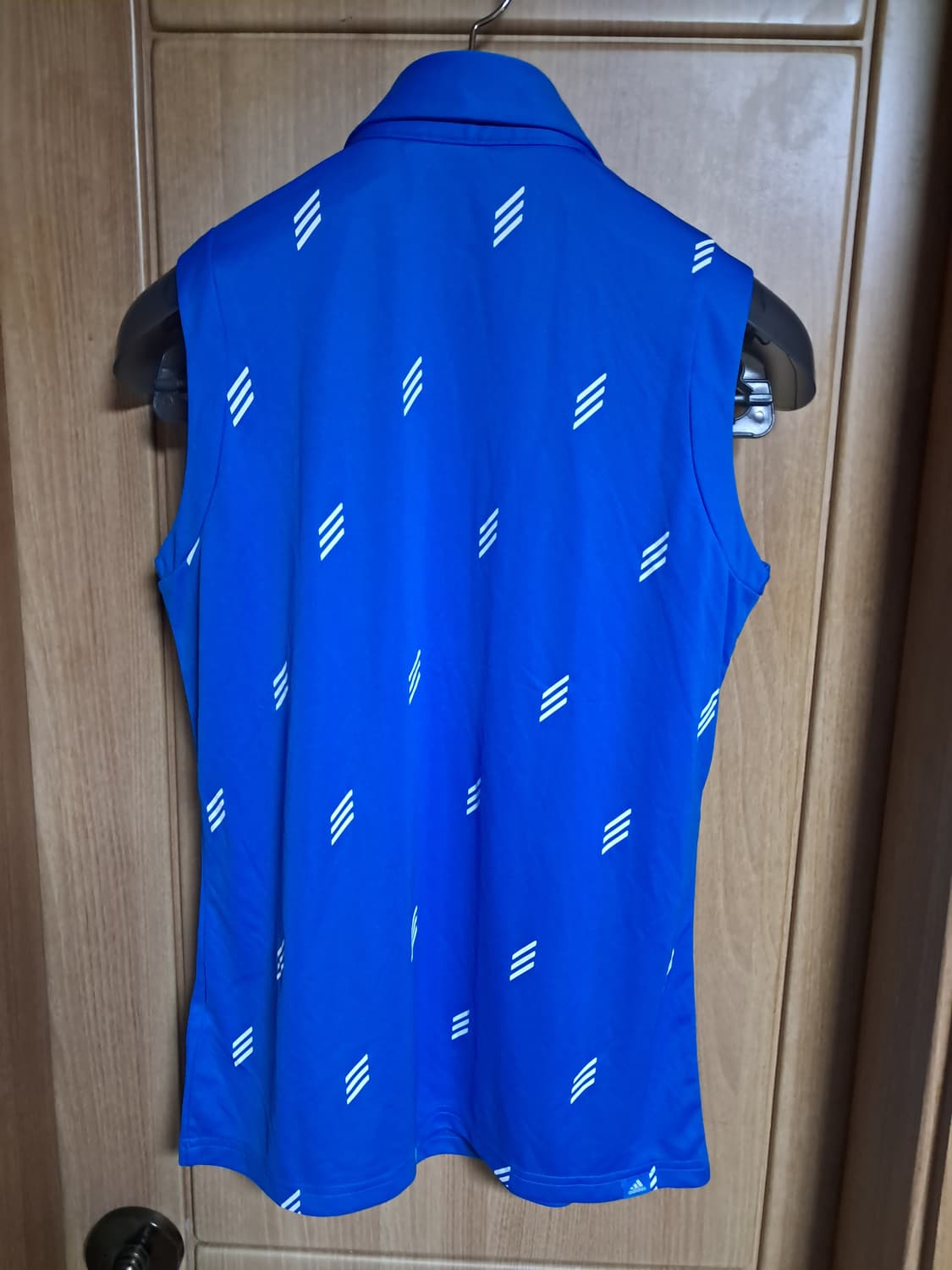 아디다스 민소매티 여성L 새상품  상품이미지3