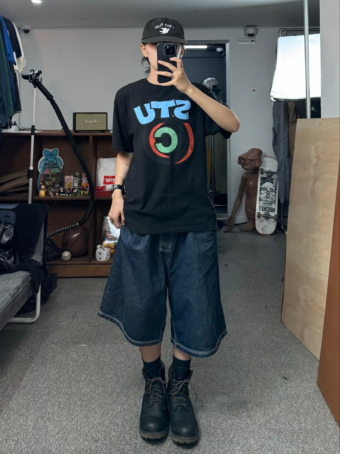 스투시 올드스쿨  반팔 티셔츠 블랙 상품이미지5