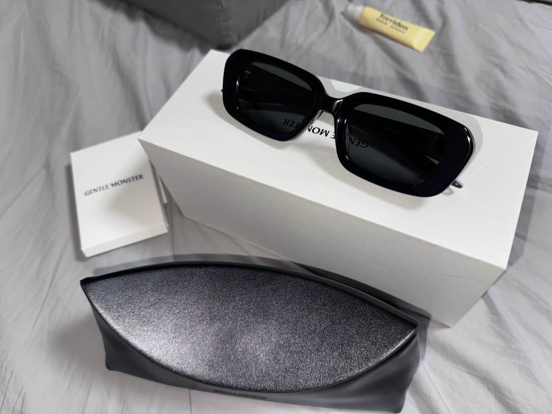 Gentle monster melrose 01 black 상품이미지2