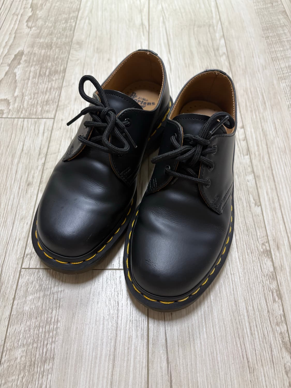 닥터마틴 1461 3홀 스무스 230 상품이미지1