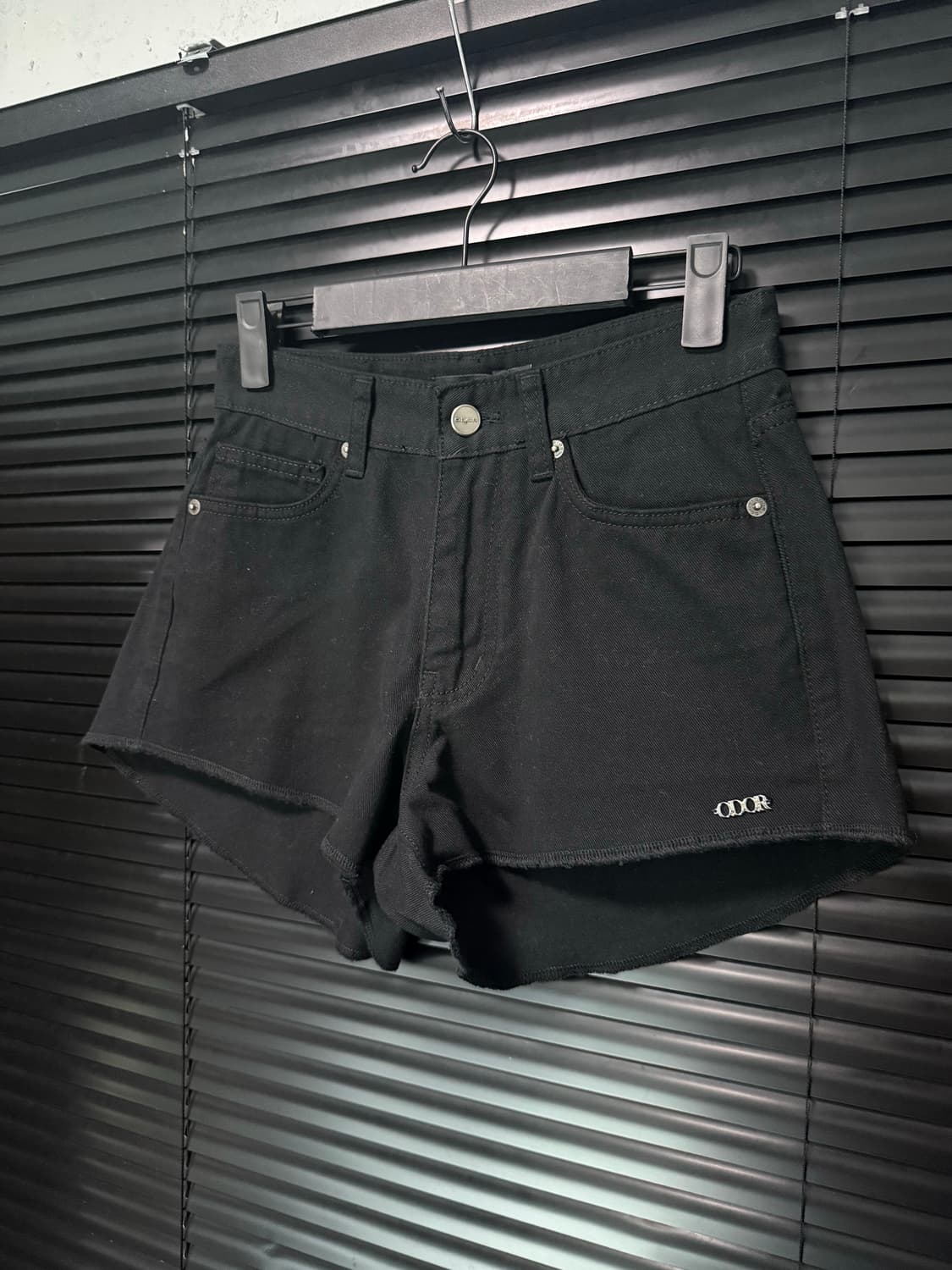 ODOR 오도어 블랙 데님 핫팬츠 쇼츠 반바지 24 락시크 락 펑크 로리 상품이미지1