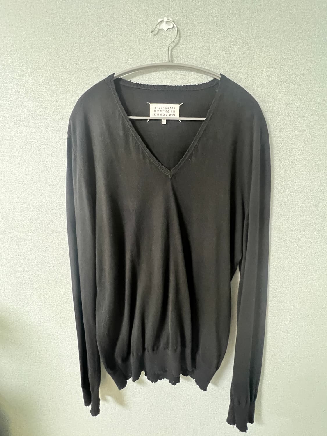 마르지엘라 브이넥 니트 상품이미지1