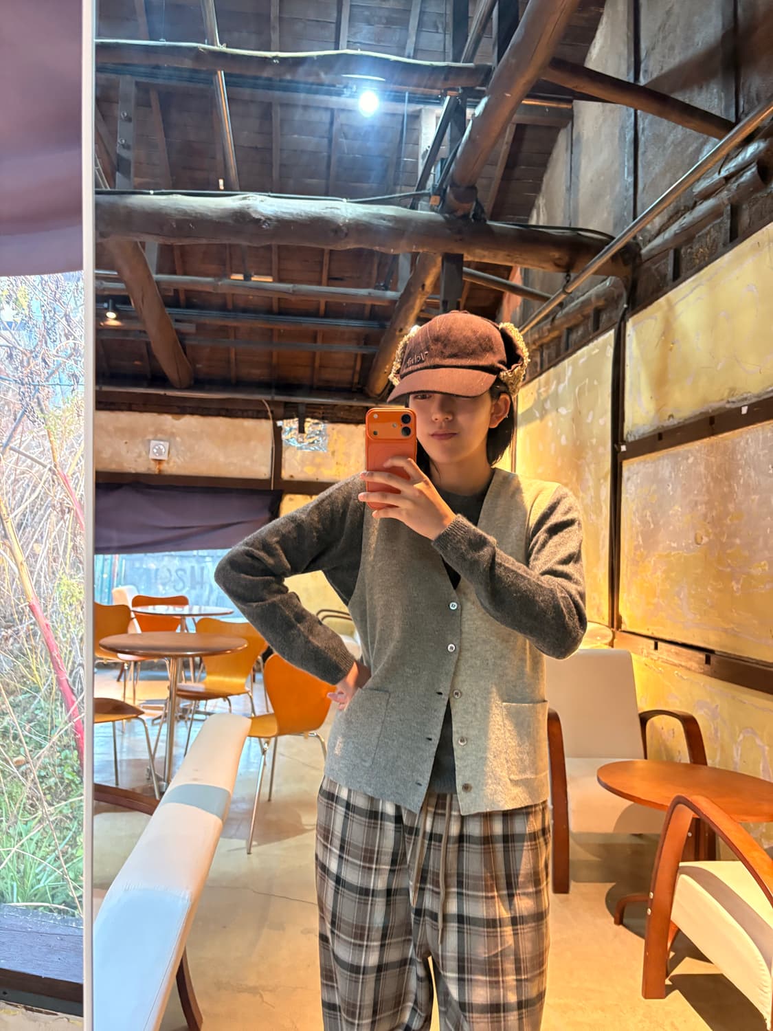 Two&half company 램스울 배색 베스트 상품이미지1