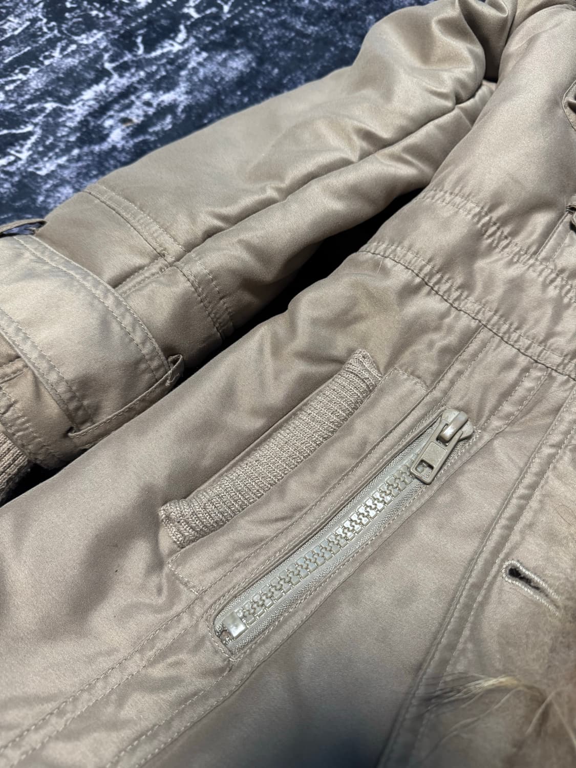 O0s Belted Fur Buttons Jaket 상품이미지3