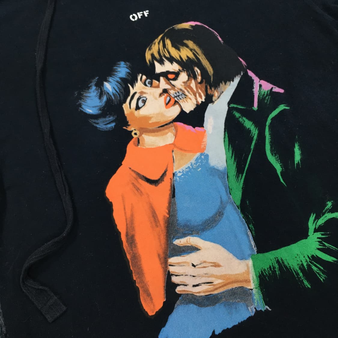 투티/A10 OFF WHITE 프린팅 반팔 블랙 빅로고 상품이미지3