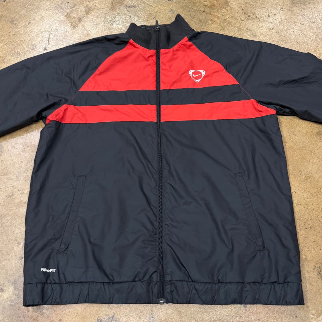 [정품/XL] 나이키 블랙 레드 바람막이 자켓 b8 상품이미지3