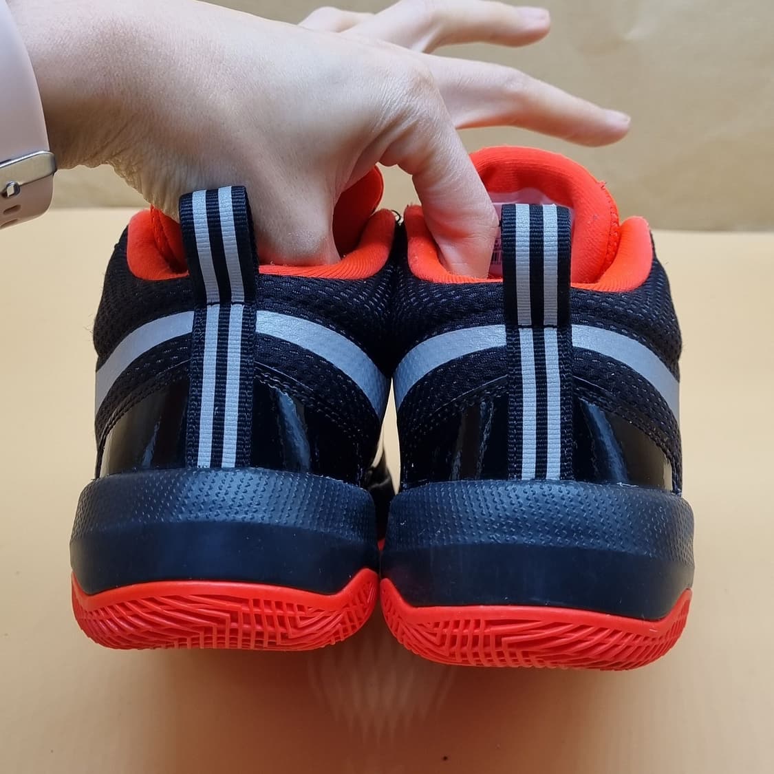 나이키 팀허슬D8 운동화230. 상품이미지4