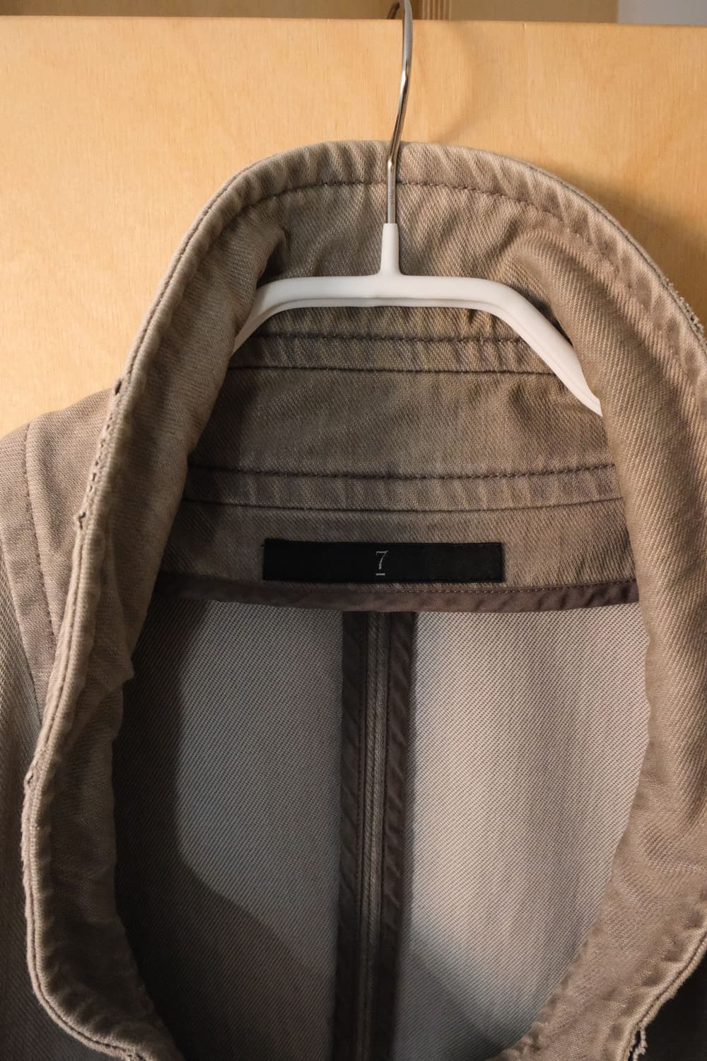 JULIUS Distressed High Neck Jacket 상품이미지3