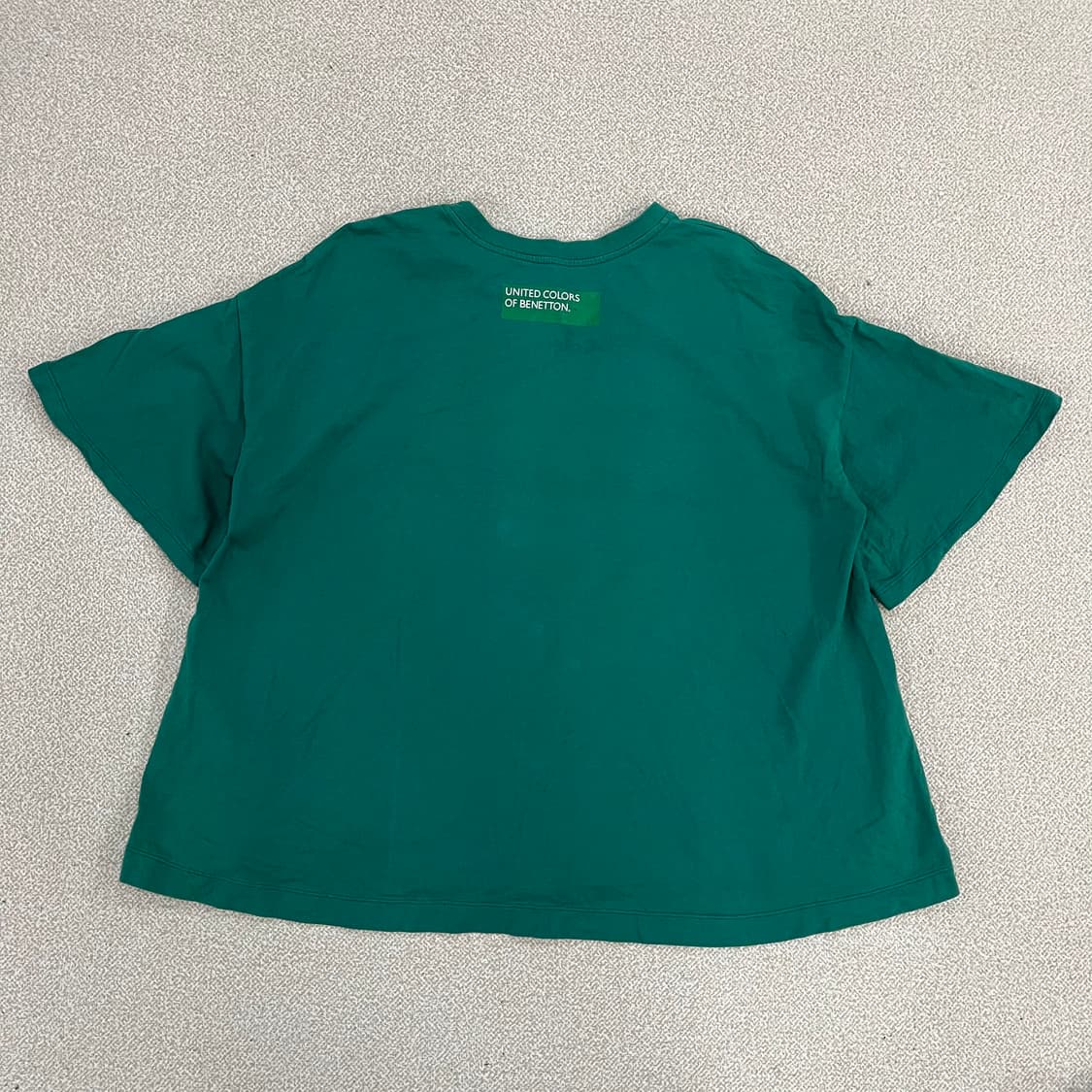 42 베네통 여성 프릴소매 반팔 티셔츠 0225M2 상품이미지4