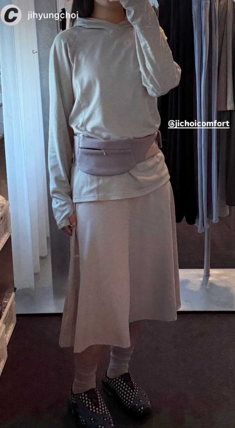 지초이 25-003 FLARED MIDI SKIRT (ANGELITE)  상품이미지1