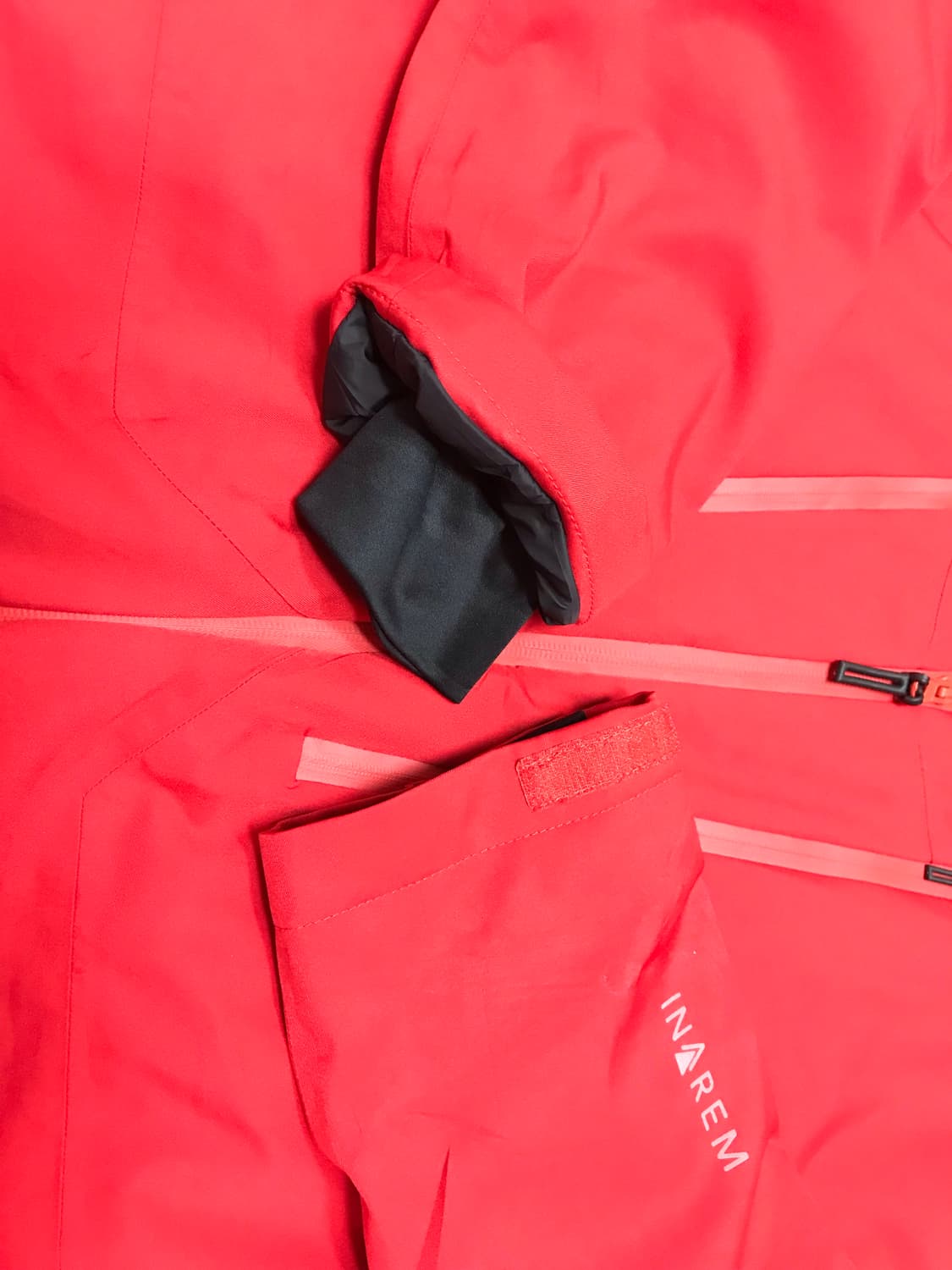 INAREM 레드 방수 방한 다운자켓 상품이미지4