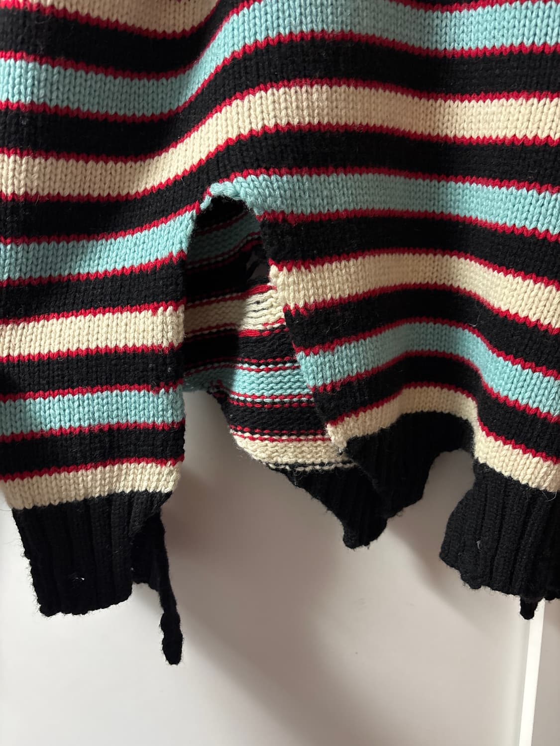 러버보이 데미지니트 상품이미지4