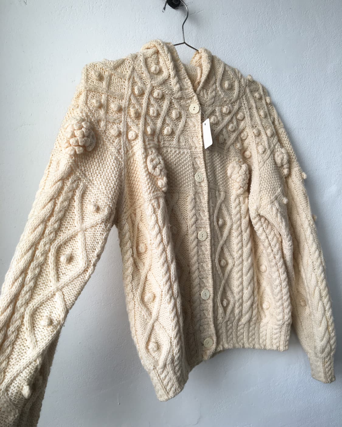 Pom pom woolen knit hood cardigan 상품이미지6