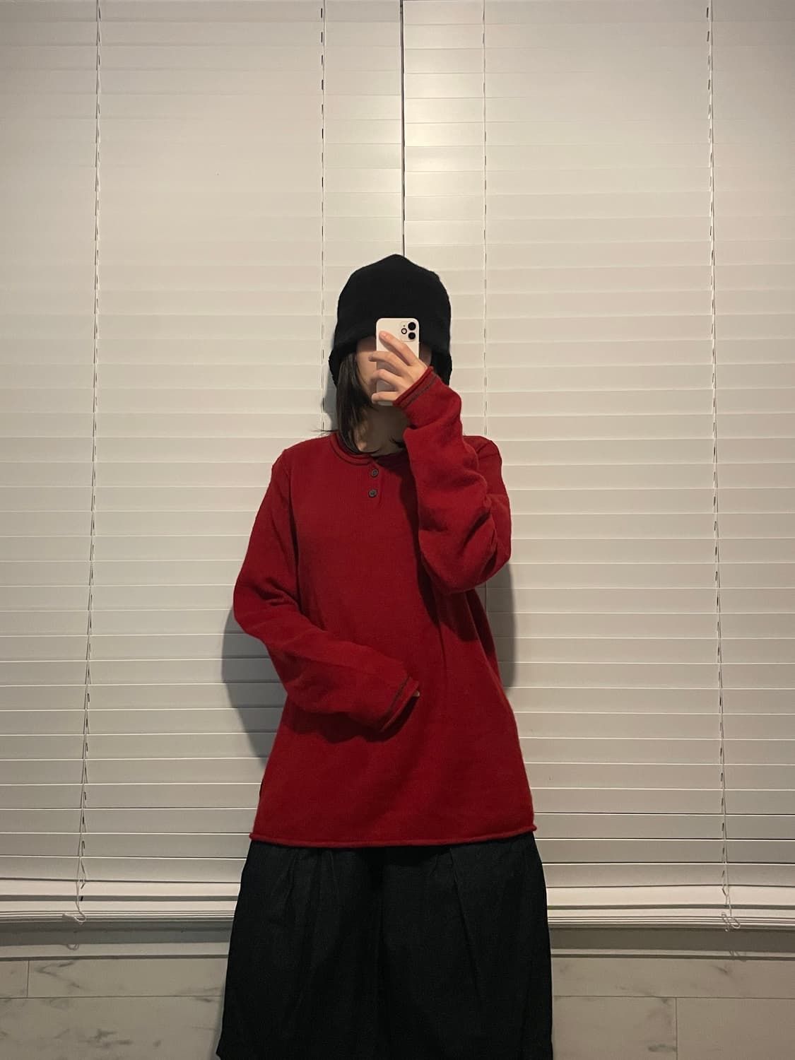 베이직하우스 헨드릭스 투버튼 라운드 니트 상품이미지2