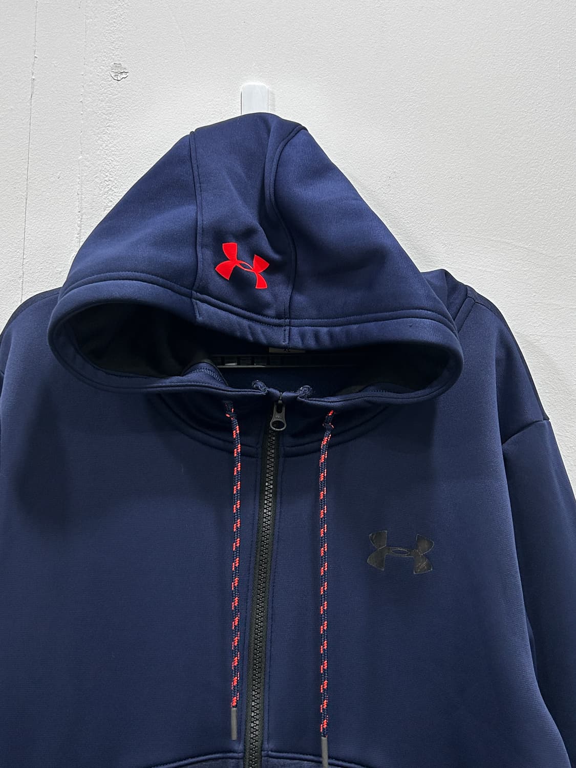 언더아머 기능성 스톰 후드집업 약기모 남성 XL 상품이미지2