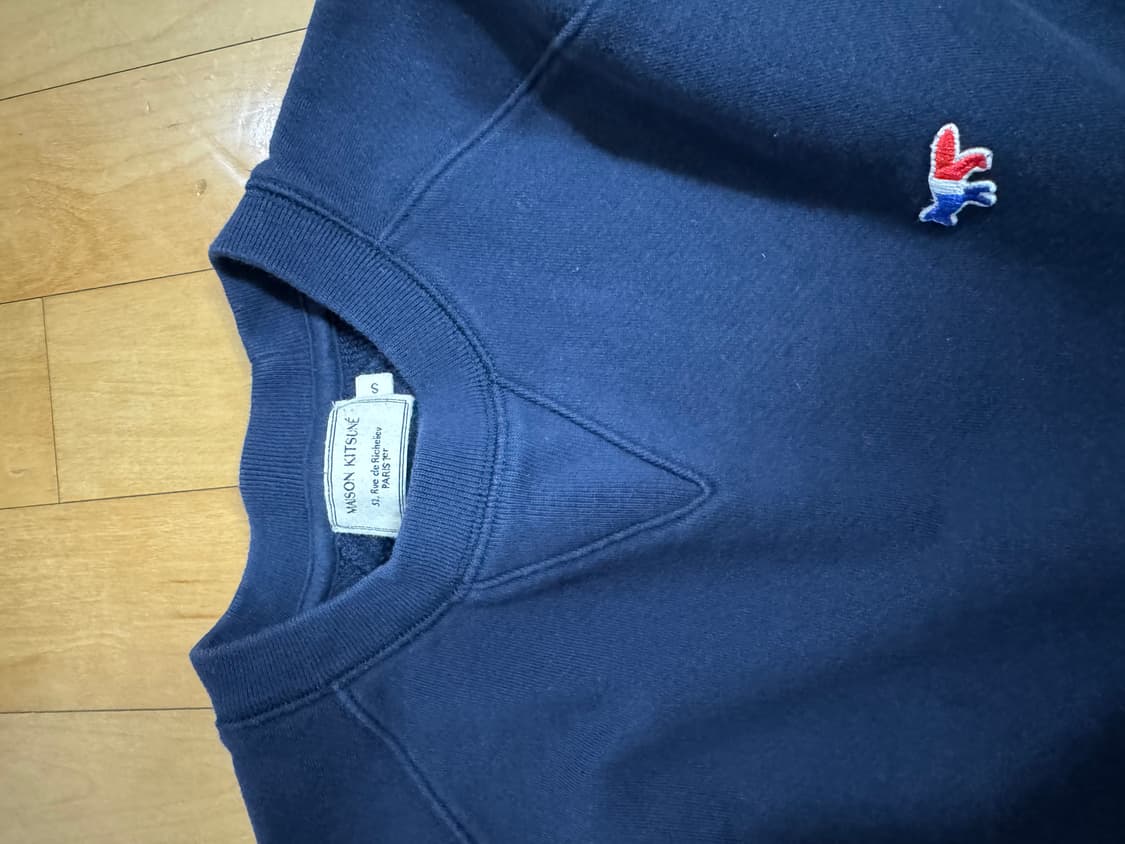 메종 키츠네 네이비색 맨투맨 95 사이즈 상품이미지2