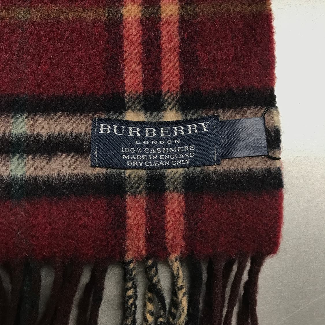 버버리 정품 캐시미어 머플러 레드 상품이미지4