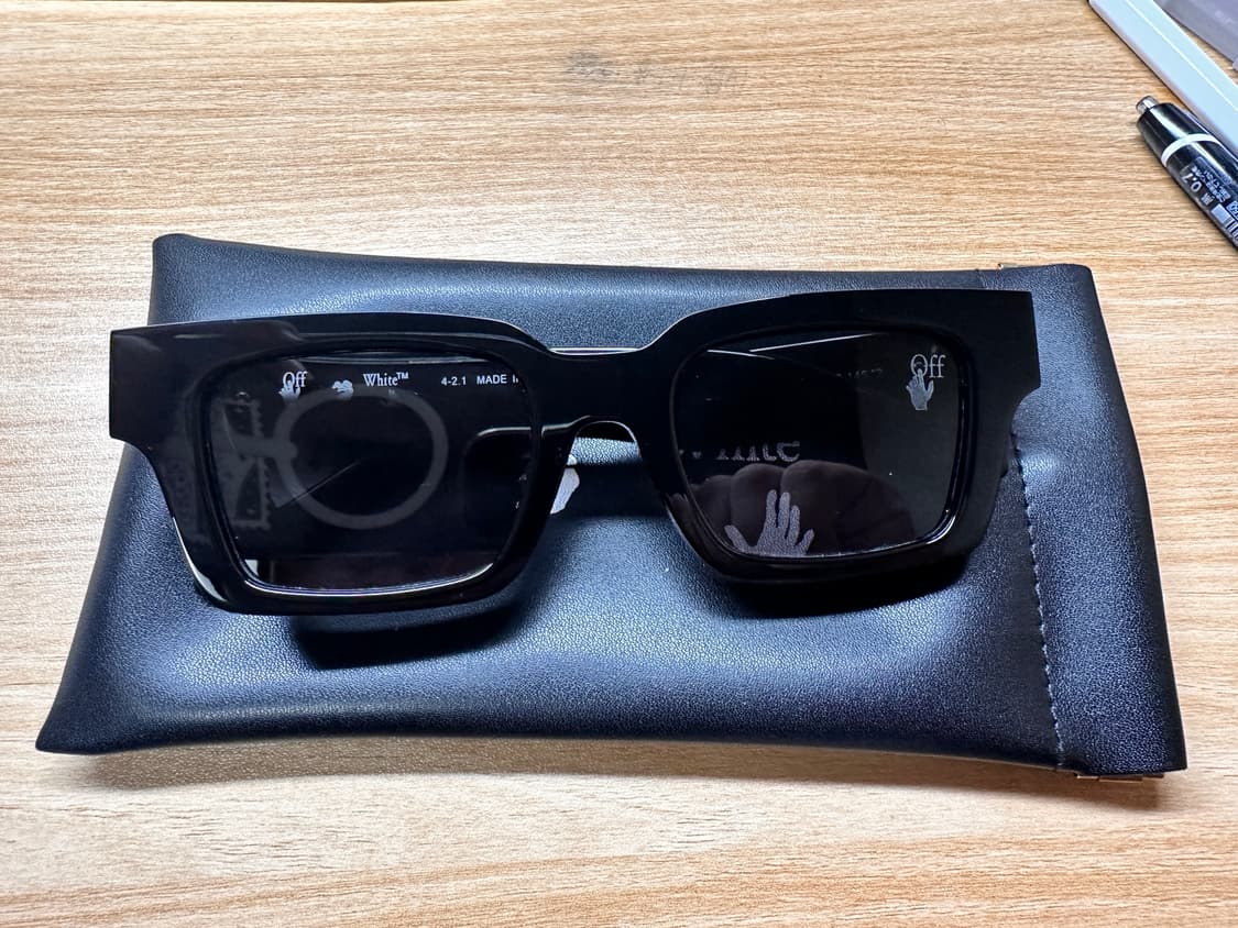 오프화이트 버질 아블로 선글라스 블랙 상품이미지1