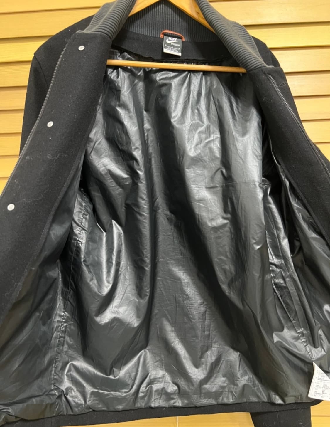 나이키 NSW 가죽트리밍블자켓
 상품이미지5