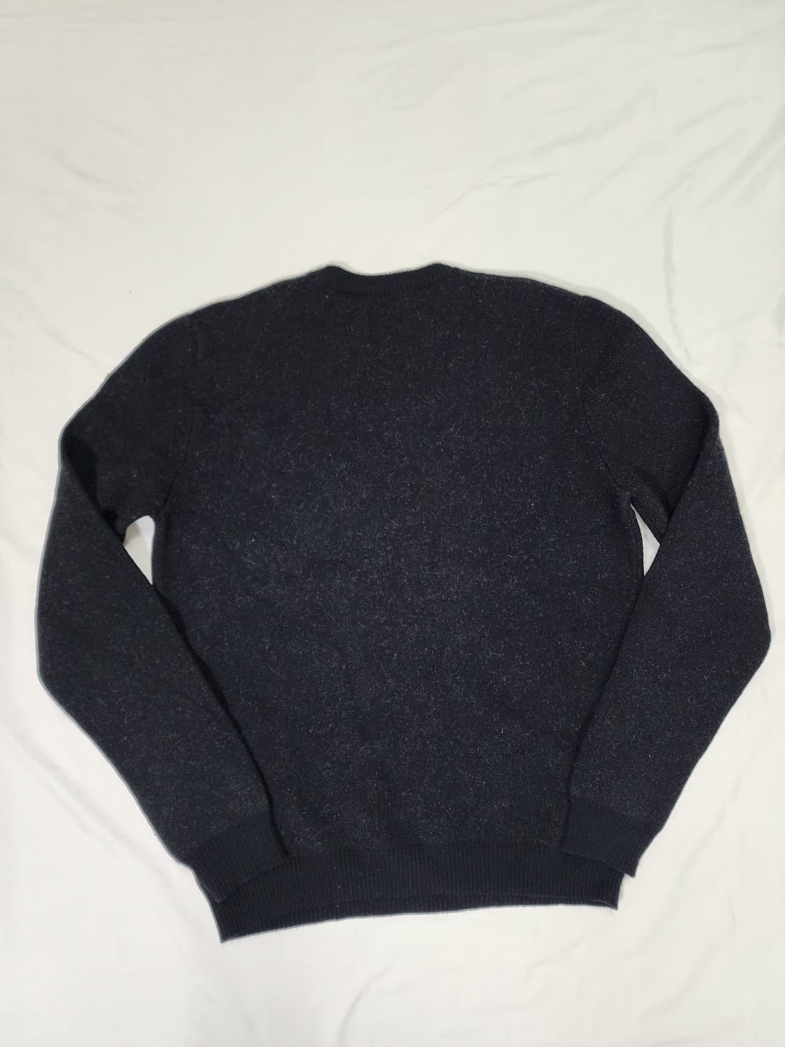 몽클레어 남성 울프 와펜 니트 스웨터 상품이미지2