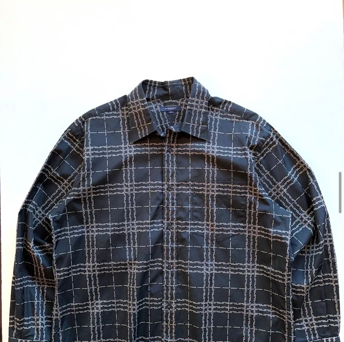 버버리 레터링 셔츠 상품이미지1