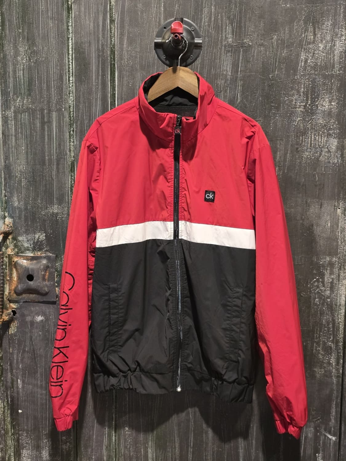 Calvin Klein Color Block Windbreaker 상품이미지1